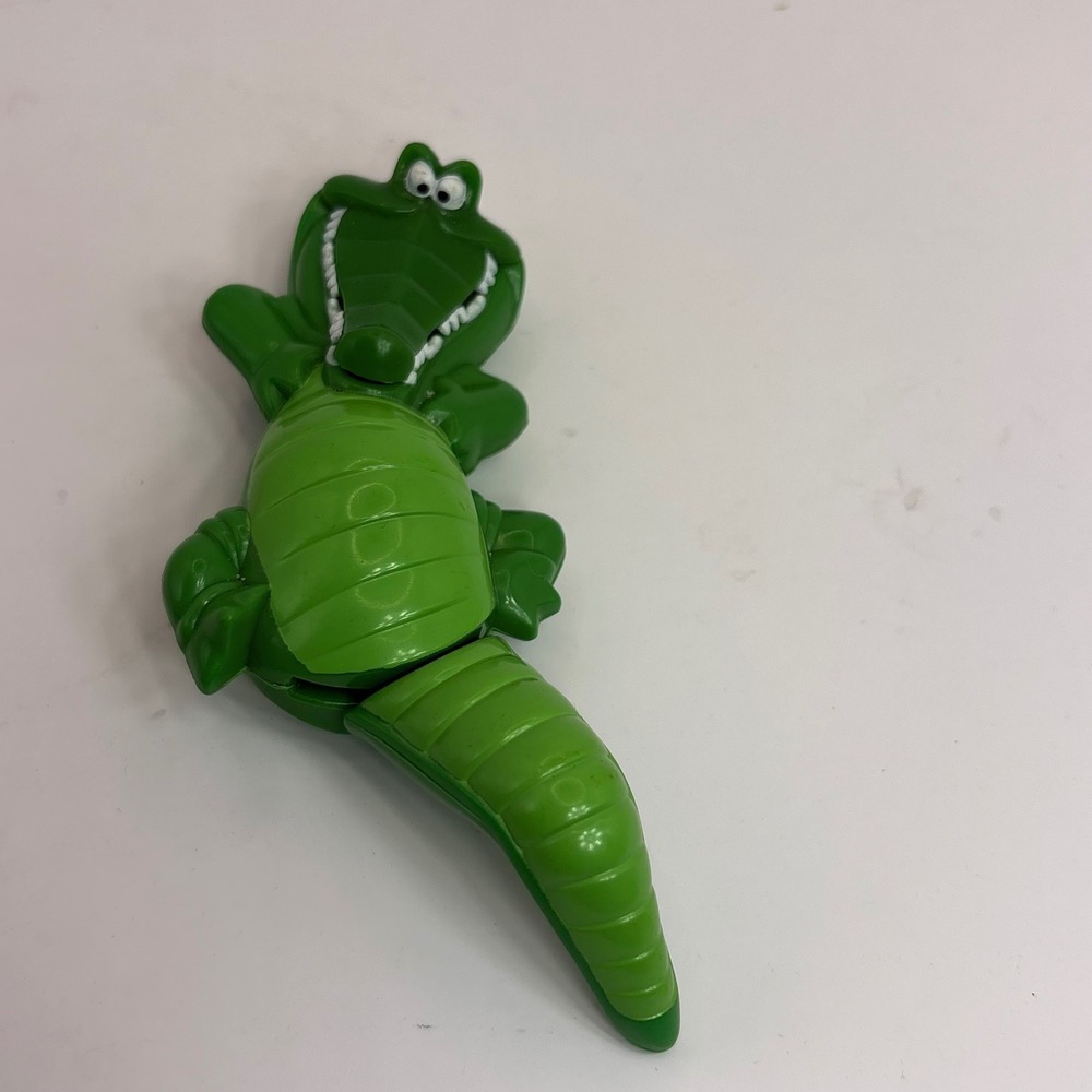 McDonalds Happy Meal 1998 Peter Pan Tick Tock Croc Toy Compass 2 Green Crocodile